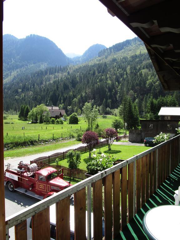Gaestehaus Sams Gosau Exterior foto